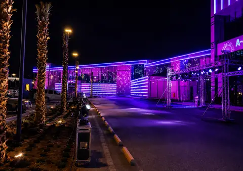 الافتتاحات والفعاليات التجارية
